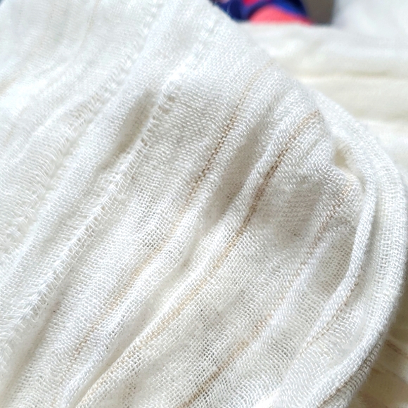 Cream lightweight Gap Scarf - Picture 5 of 5
